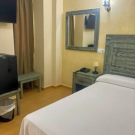 Hotel Chipiona 2*