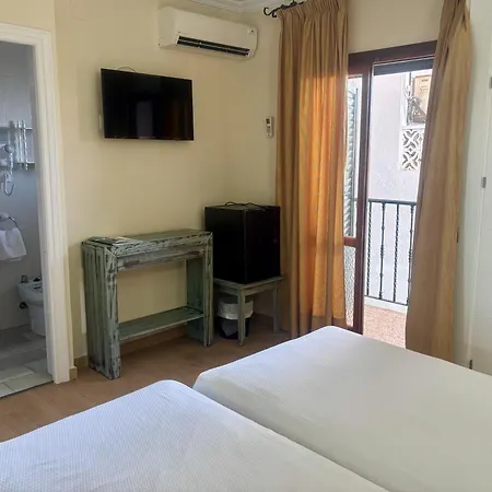 Hotel Chipiona 2*